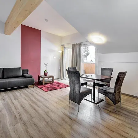 Lorivita Residenz Apartamento *