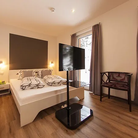 Lorivita Residenz Apartment *